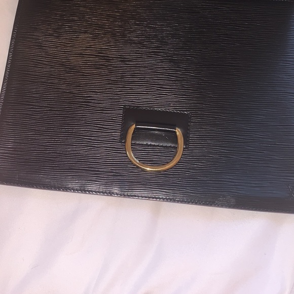 Louis Vuitton Lena Clutch - Picture 9 of 11